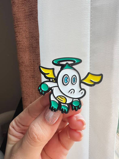 HERO CHAO PIN (WHITE) [1 for 22, 2+ FOR 15 EACH]