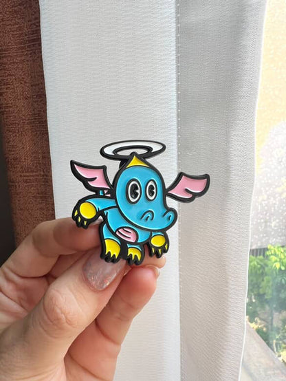 HERO CHAO PIN (BLUE) [1 for 22, 2+ FOR 15 EACH]